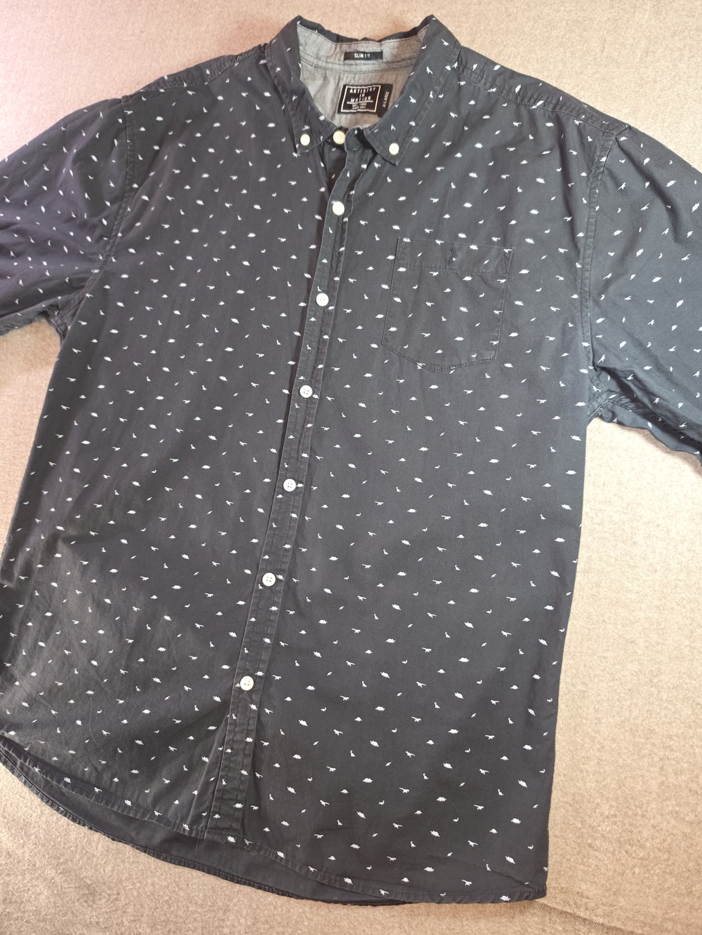 Artistry In Motion Black Button-Down T-Shirt White Mini Dinosaur Print Mens XL
